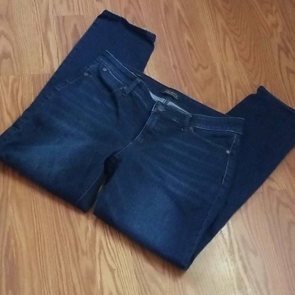 Talbots flawless 5 pockets size 10